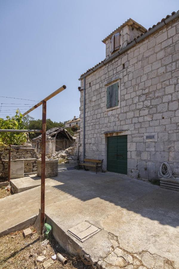 Holiday House With A Parking Space Okljucna, Vis - 14875 Komiža Zewnętrze zdjęcie